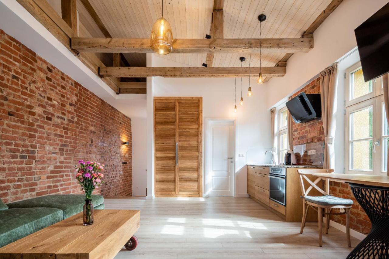 Klaipeda Old Town Unique Apartment ภายนอก รูปภาพ